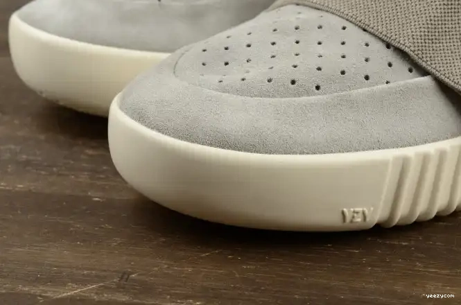 Kanye 750 West adidas Boost Grey B35309 x Yeezy 0520